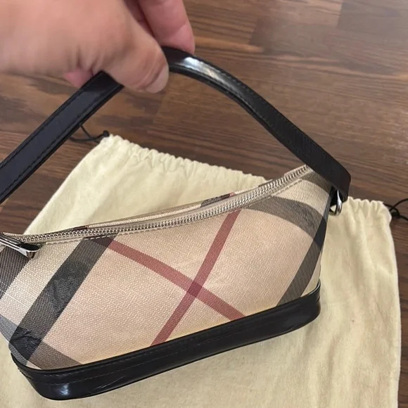 Burberry Beige and Black Women's Bag - Picture 10 of 11